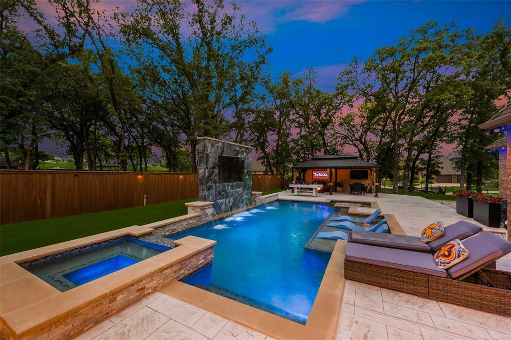 5841 Lakeside Drive  Fort Worth TX 76179 photo