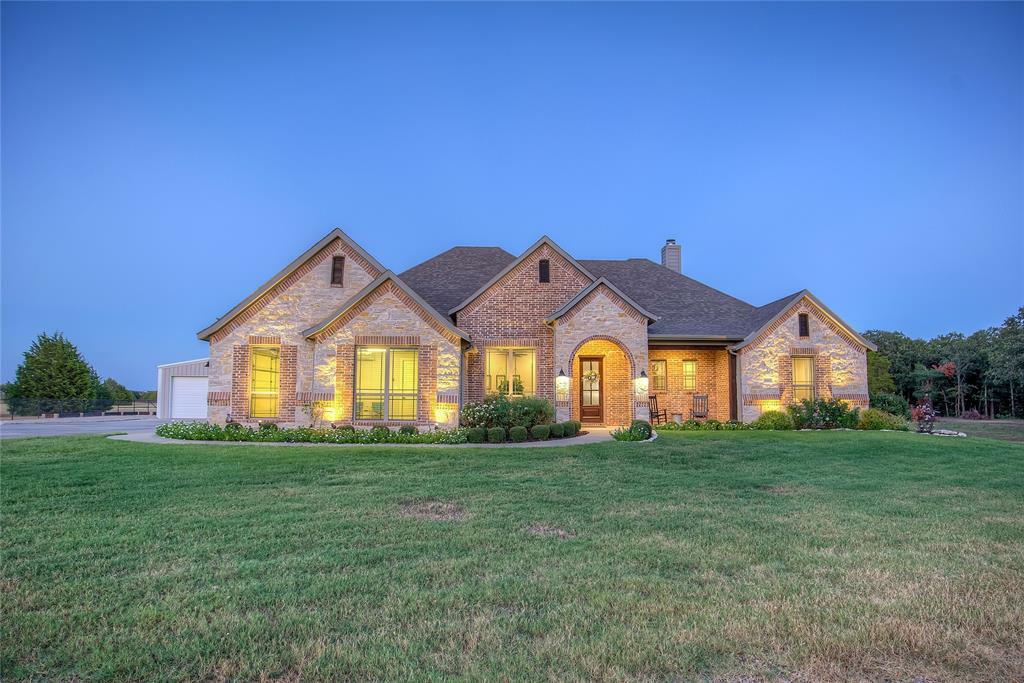 Property Photo: 2003 County Road 3304 TX 75402