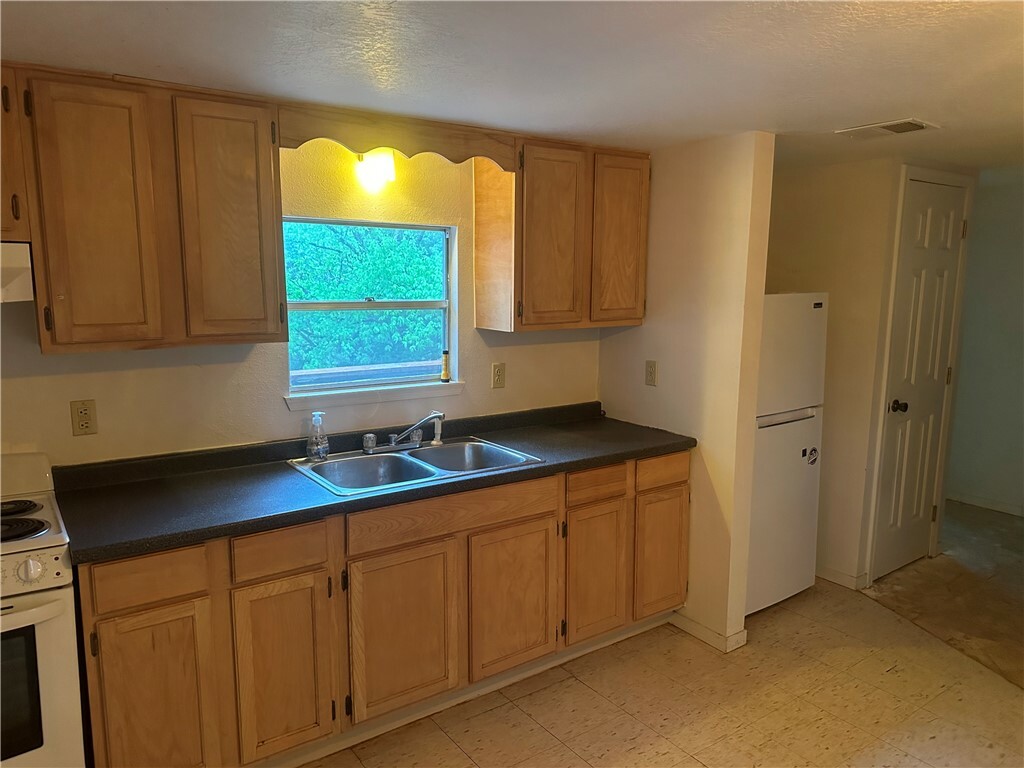 Property Photo: 100 N Blackjack Street AR 72630