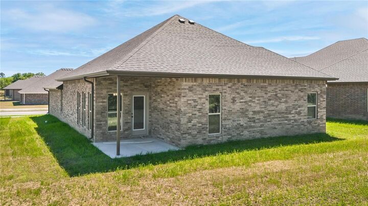 Property Photo:  980 Woodbridge Drive  AR 72730 