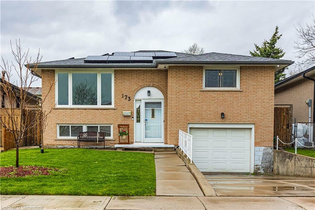 Property Photo: 173 Lawnhurst Drive E ON L8V 4R2