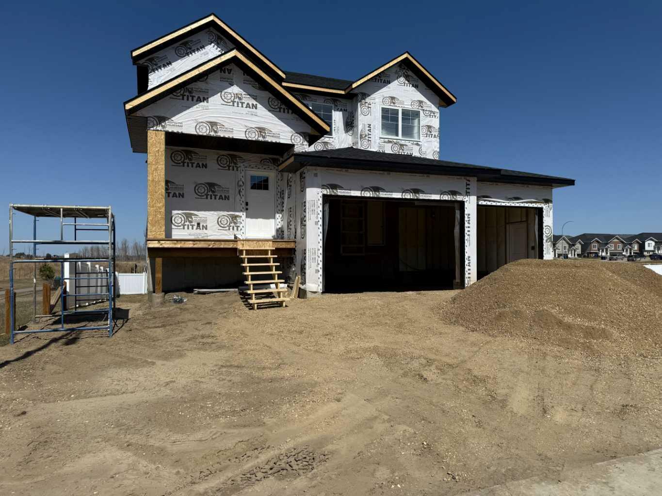 Property Photo: 22 Aura Drive AB T4N 0N3