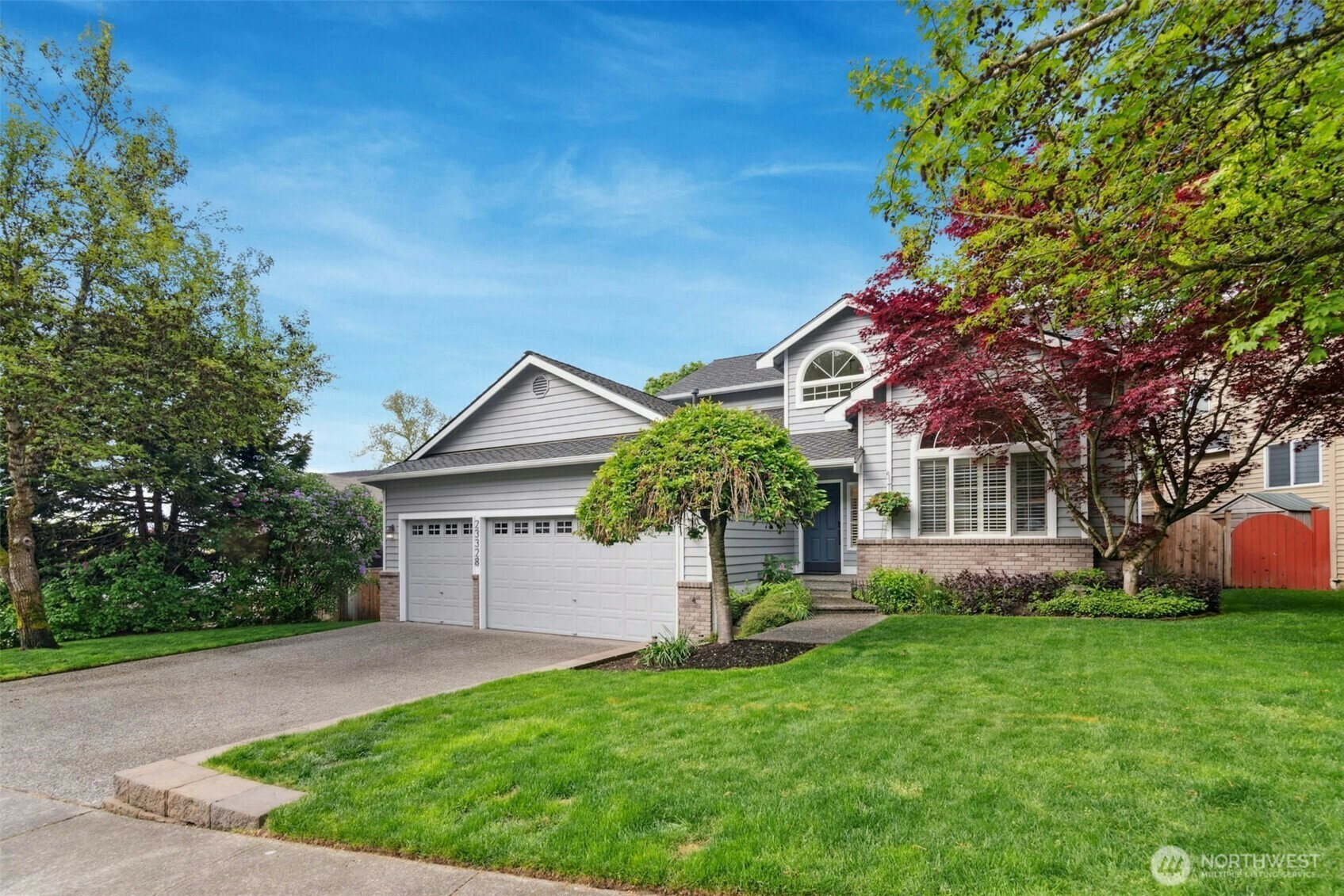 Property Photo: 23328 8th Place W WA 98021