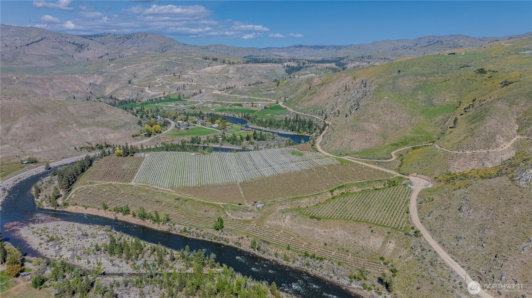 251  Burma Road  Methow WA 98834 photo