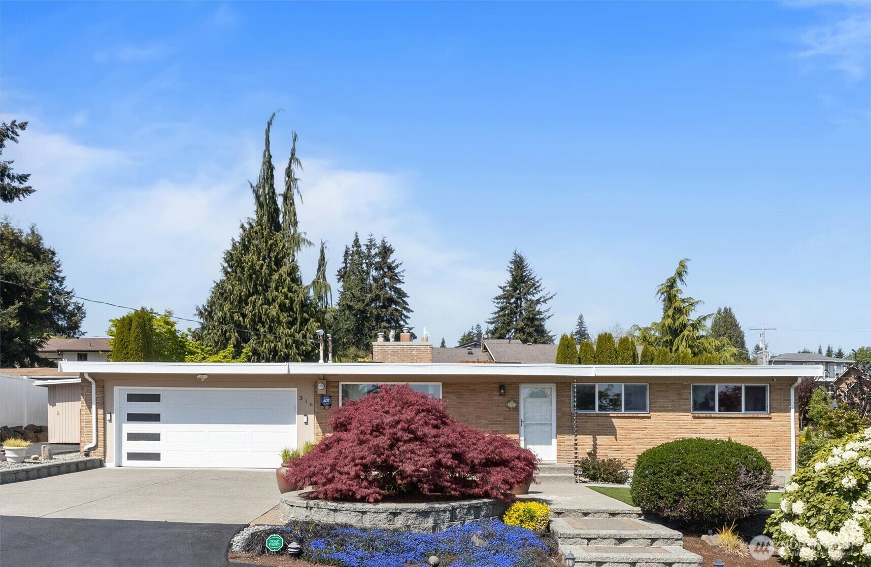 Property Photo: 316 S 216th Street WA 98198