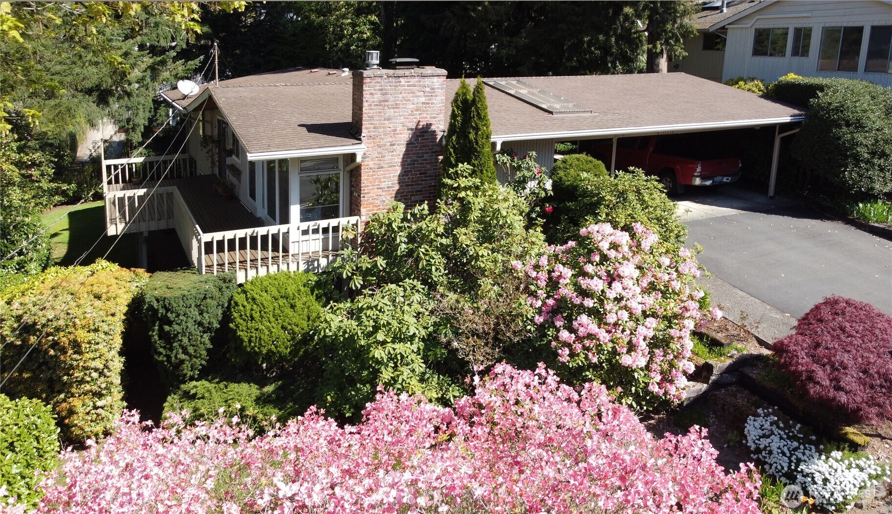 Property Photo: 10124 NE 112th Place WA 98033