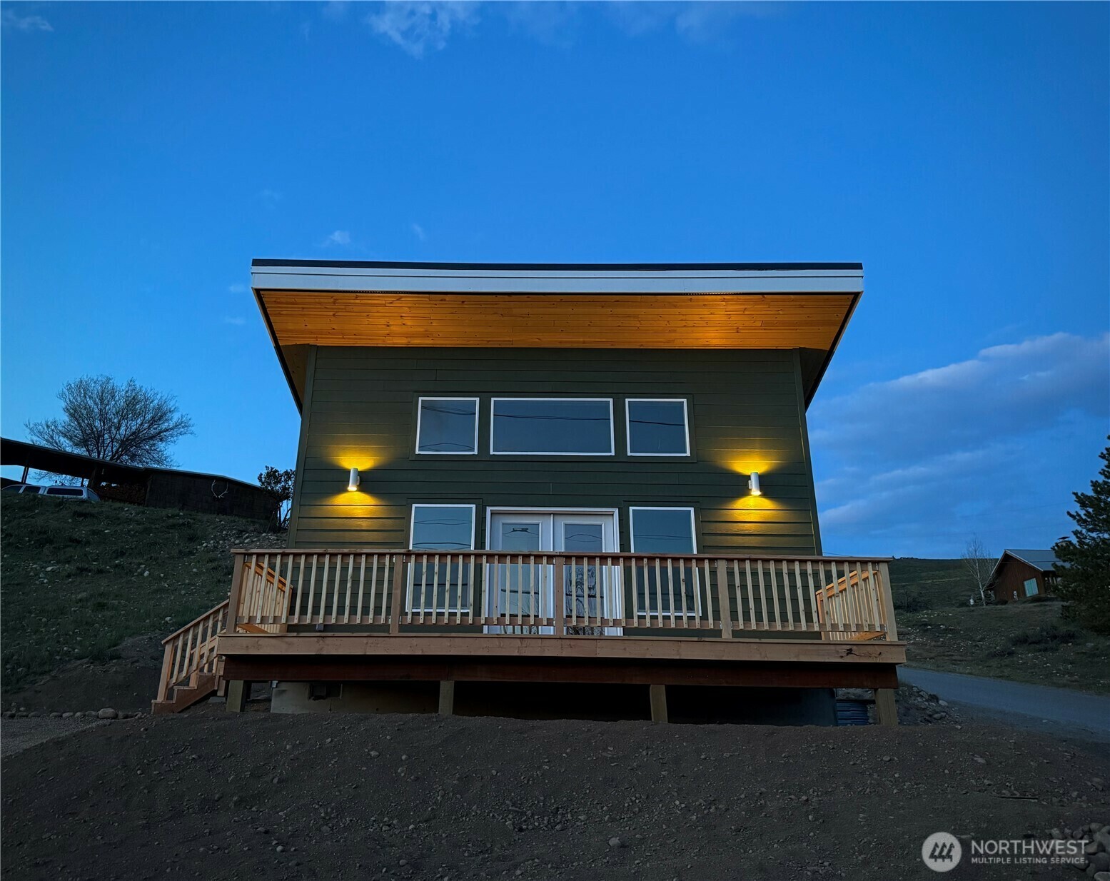 Property Photo: 428 Castle Avenue WA 98862