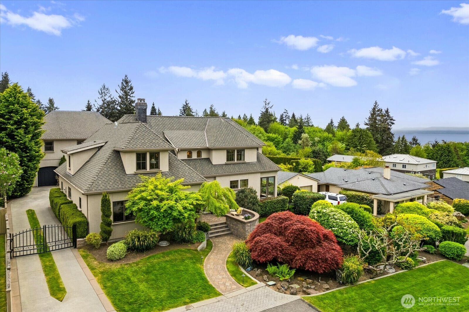 Property Photo: 1025 NW 178th Street WA 98177