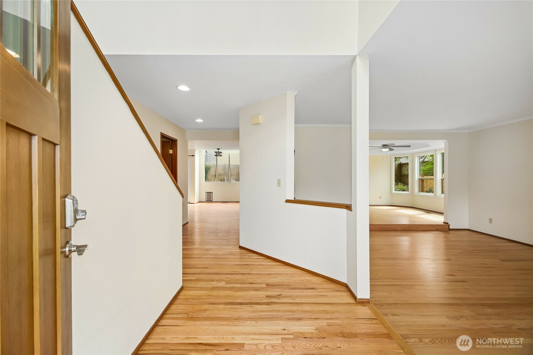 Property Photo: 337 S 302nd Place WA 98003