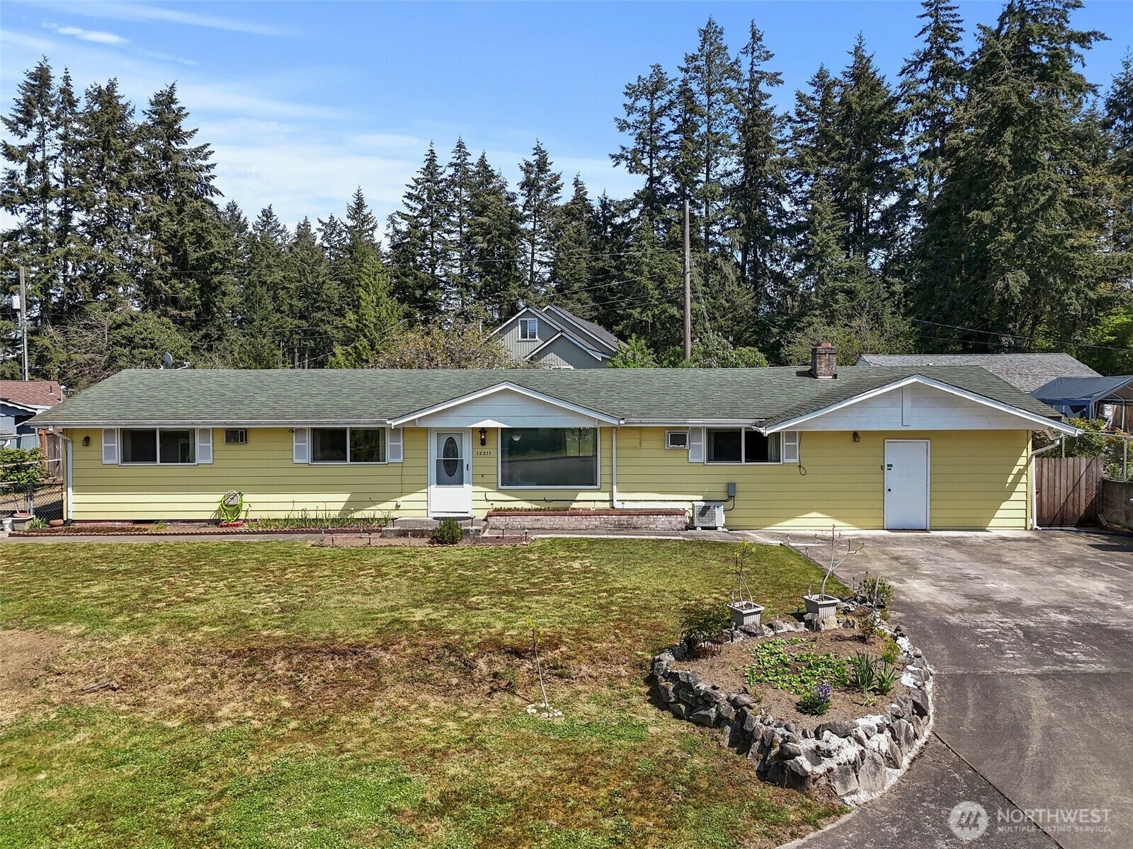 12211  94th Avenue E  Puyallup WA 98373 photo