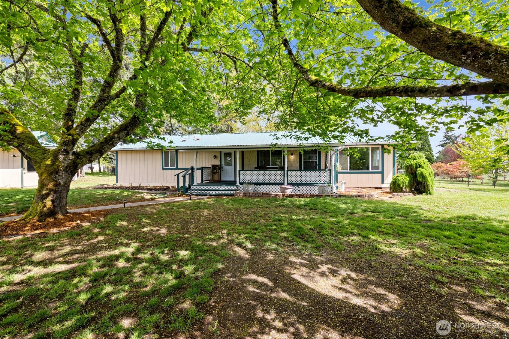 Property Photo: 17735 120th Avenue SE WA 98597
