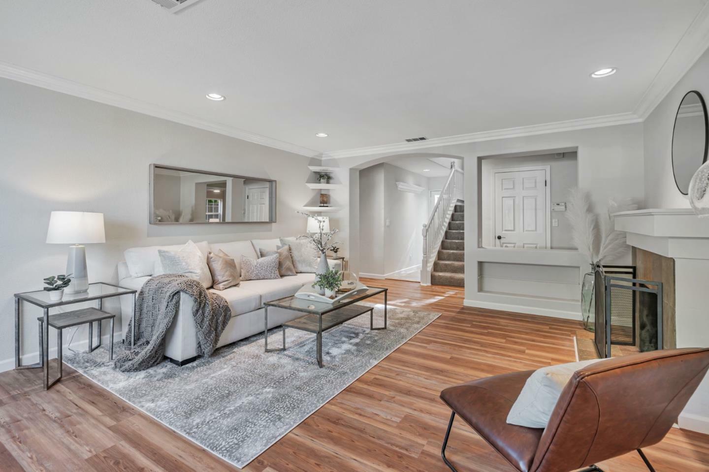 Property Photo: 3233 Irlanda Way CA 95124