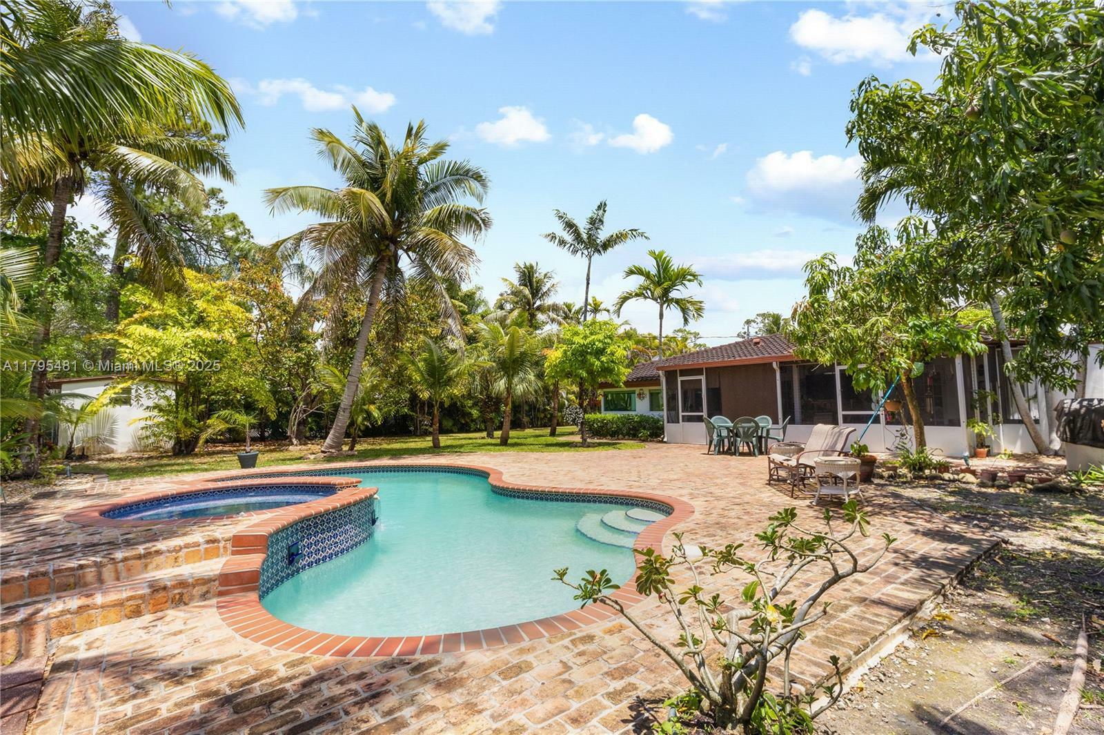 Property Photo: 5644 SW 69th Ave FL 33143