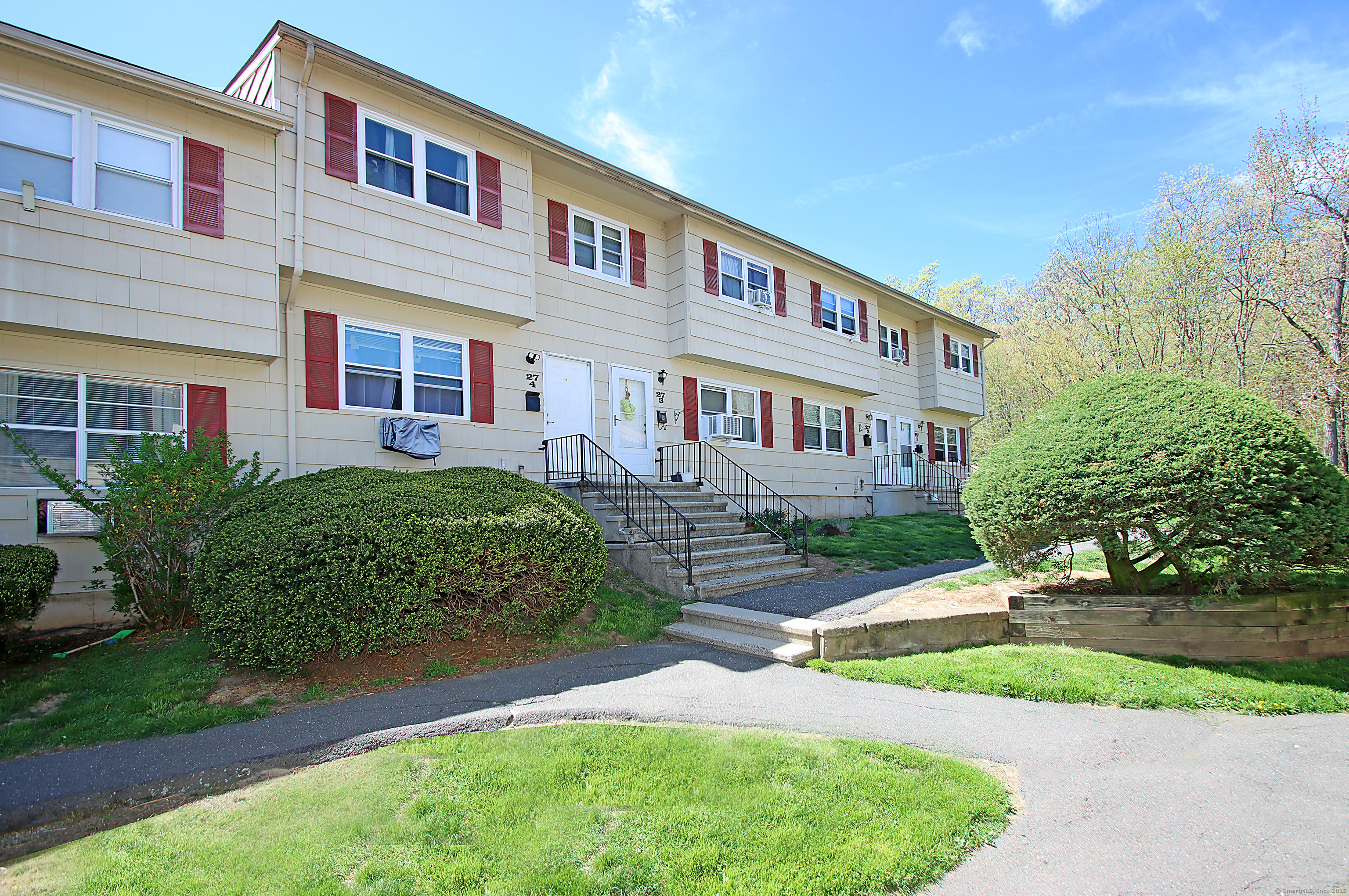 Property Photo: 27 Coach Circle 4 CT 06770