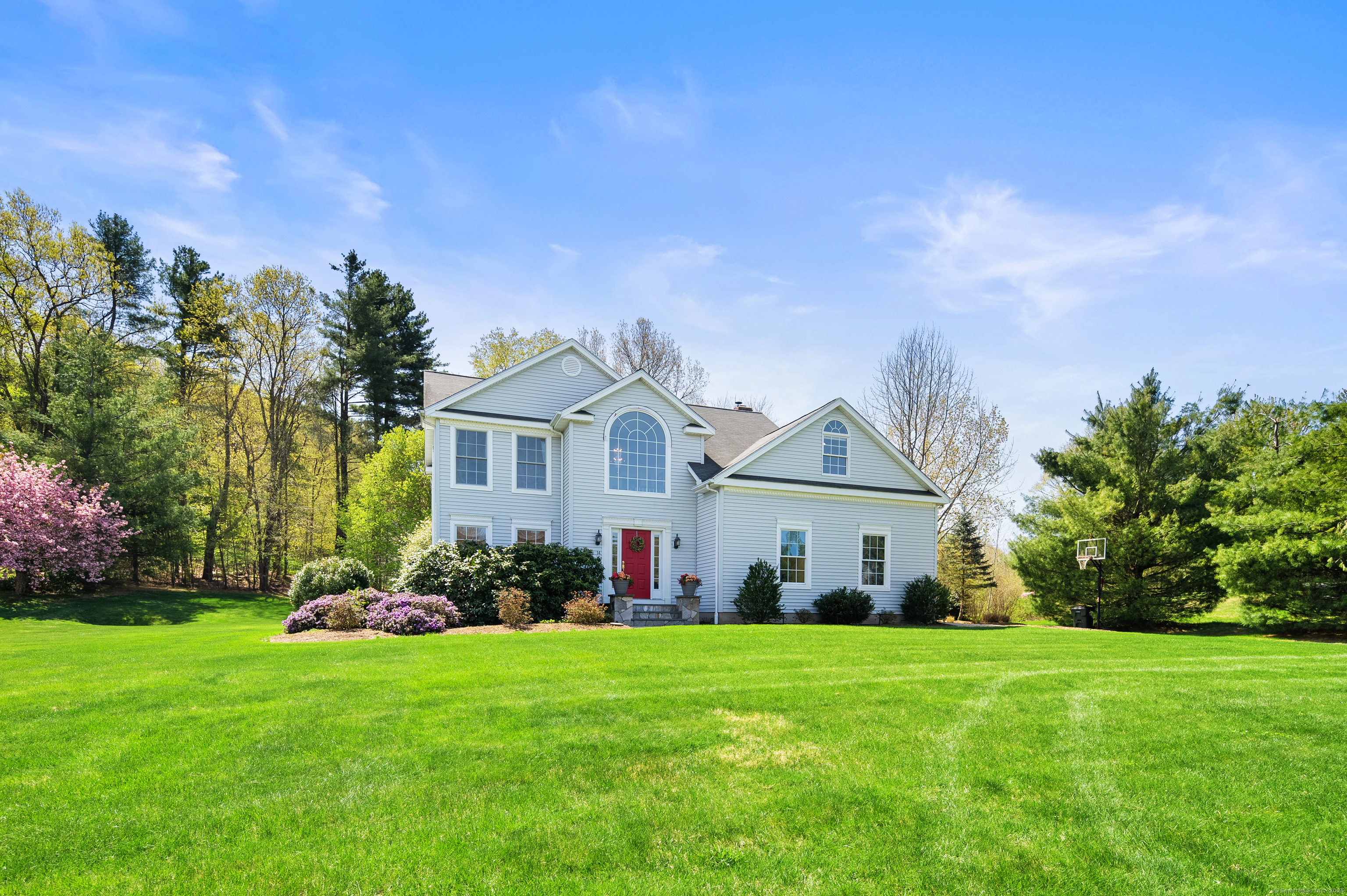 Property Photo: 14 Rachel Ann Court CT 06712