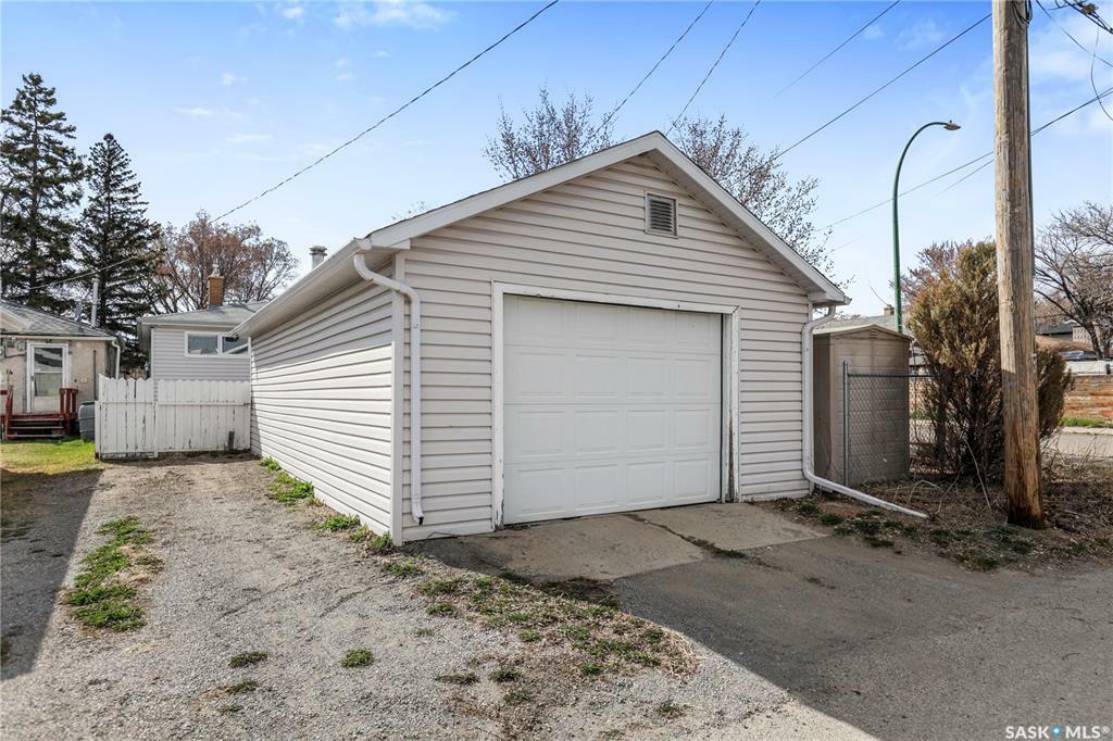 Property Photo: 303 Toronto Street SK S4R 1M3