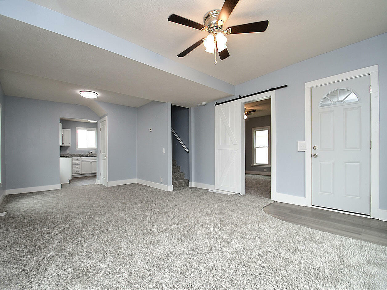 Property Photo: 222 N Central Street IA 51525