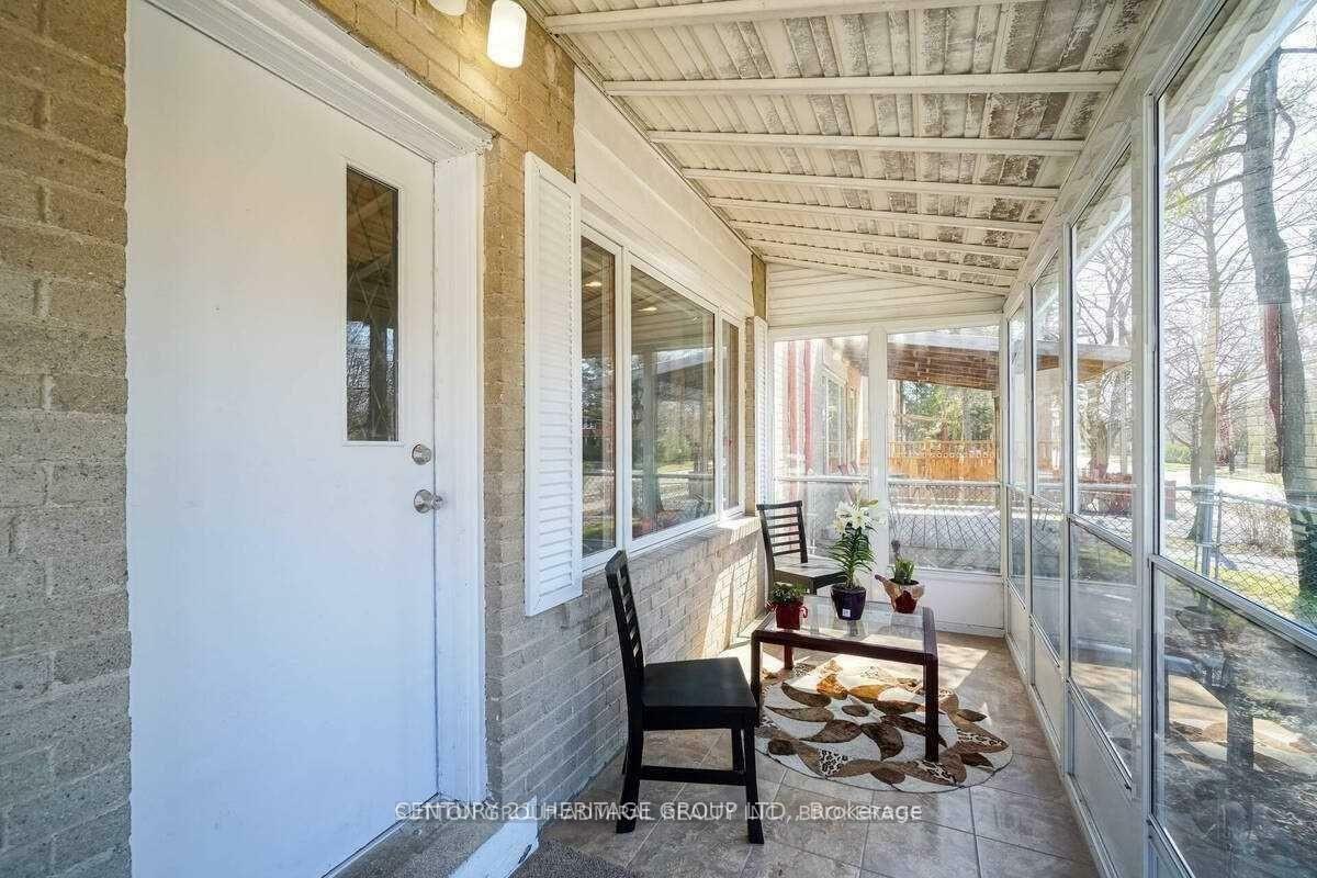 Property Photo: 333 Neal Drive ON L4C 3L3