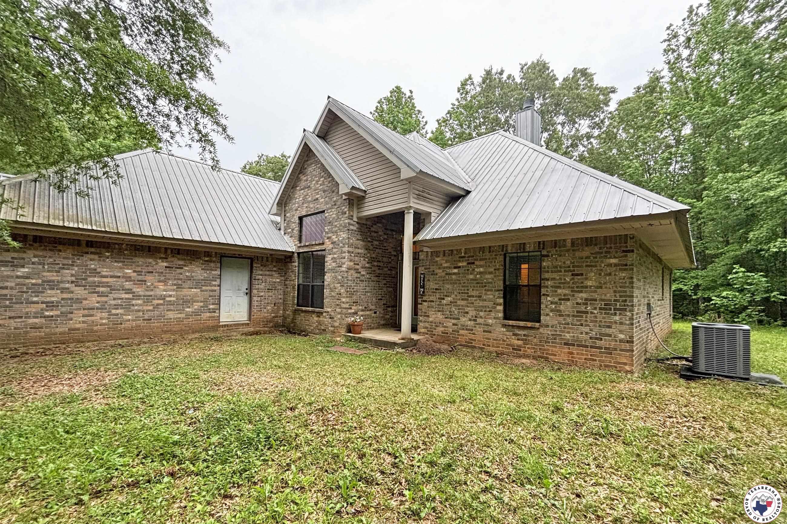 Property Photo: 980 Cr 3014 TX 75570