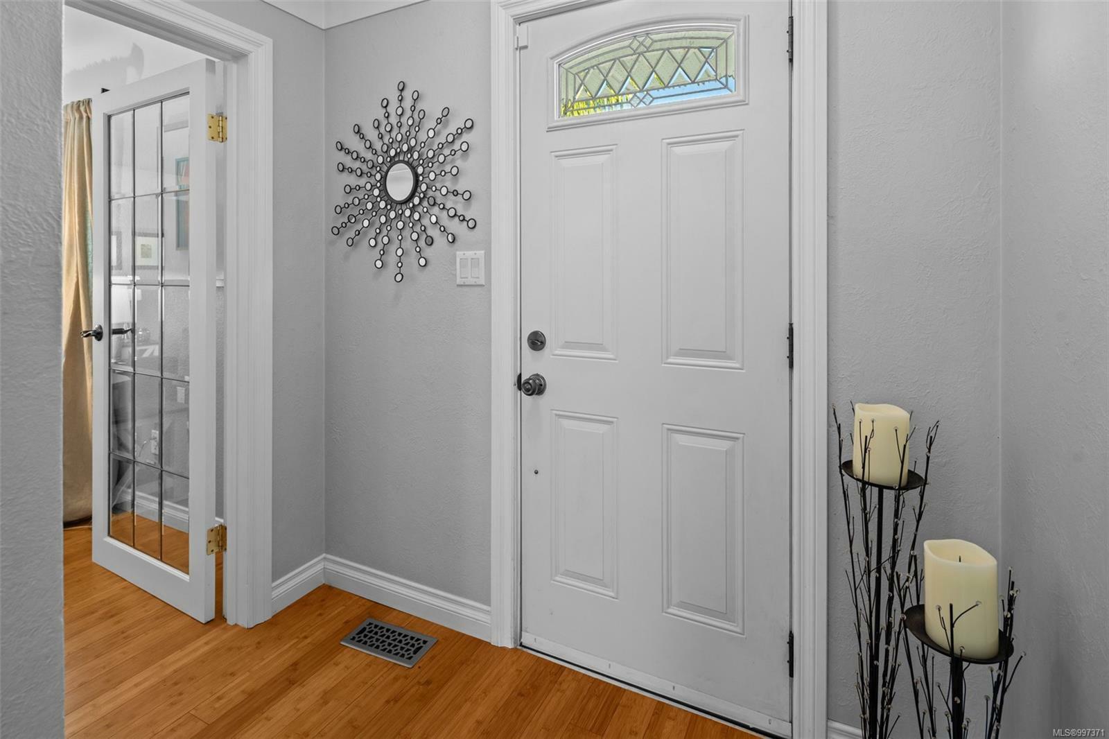 Property Photo: 881 Snowdrop Ave BC V8Z 2N5