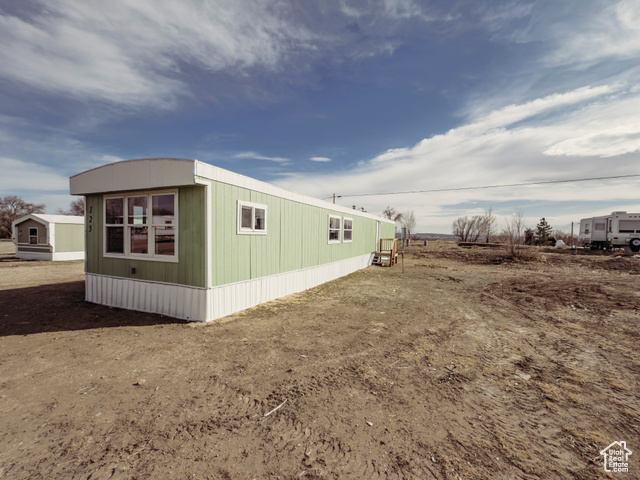 Property Photo: 425 N Esquire Pkwy 125 UT 84513