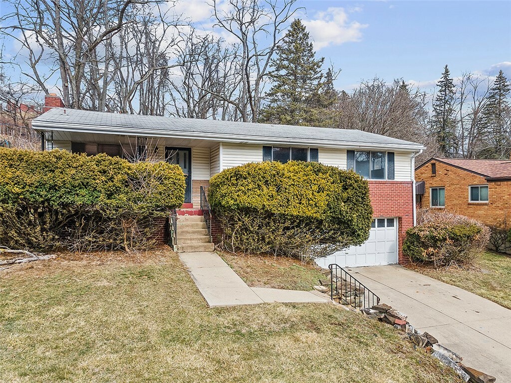 Property Photo: 508 Dunn Drive PA 15227