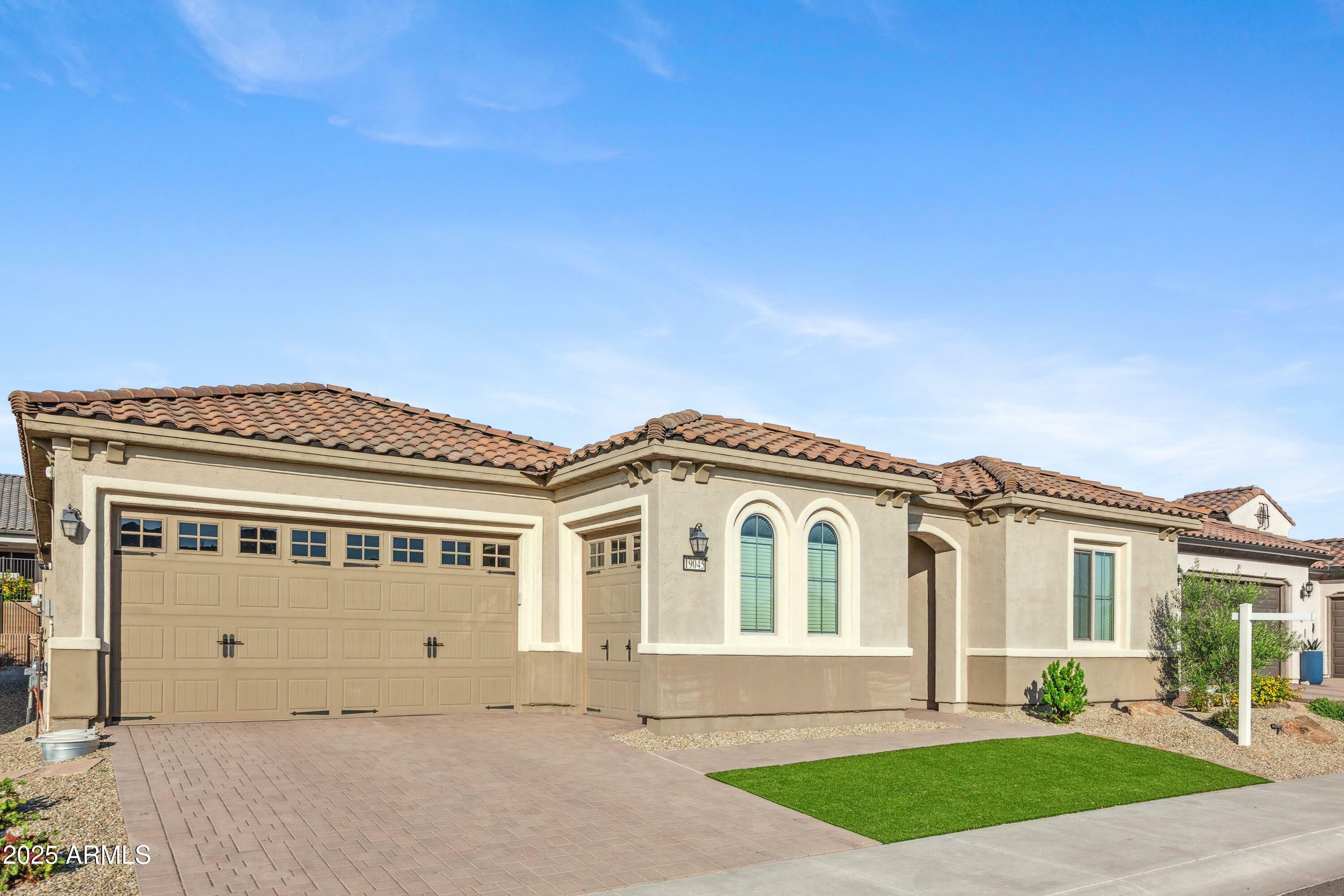 Property Photo: 19045 N 269th Drive AZ 85396