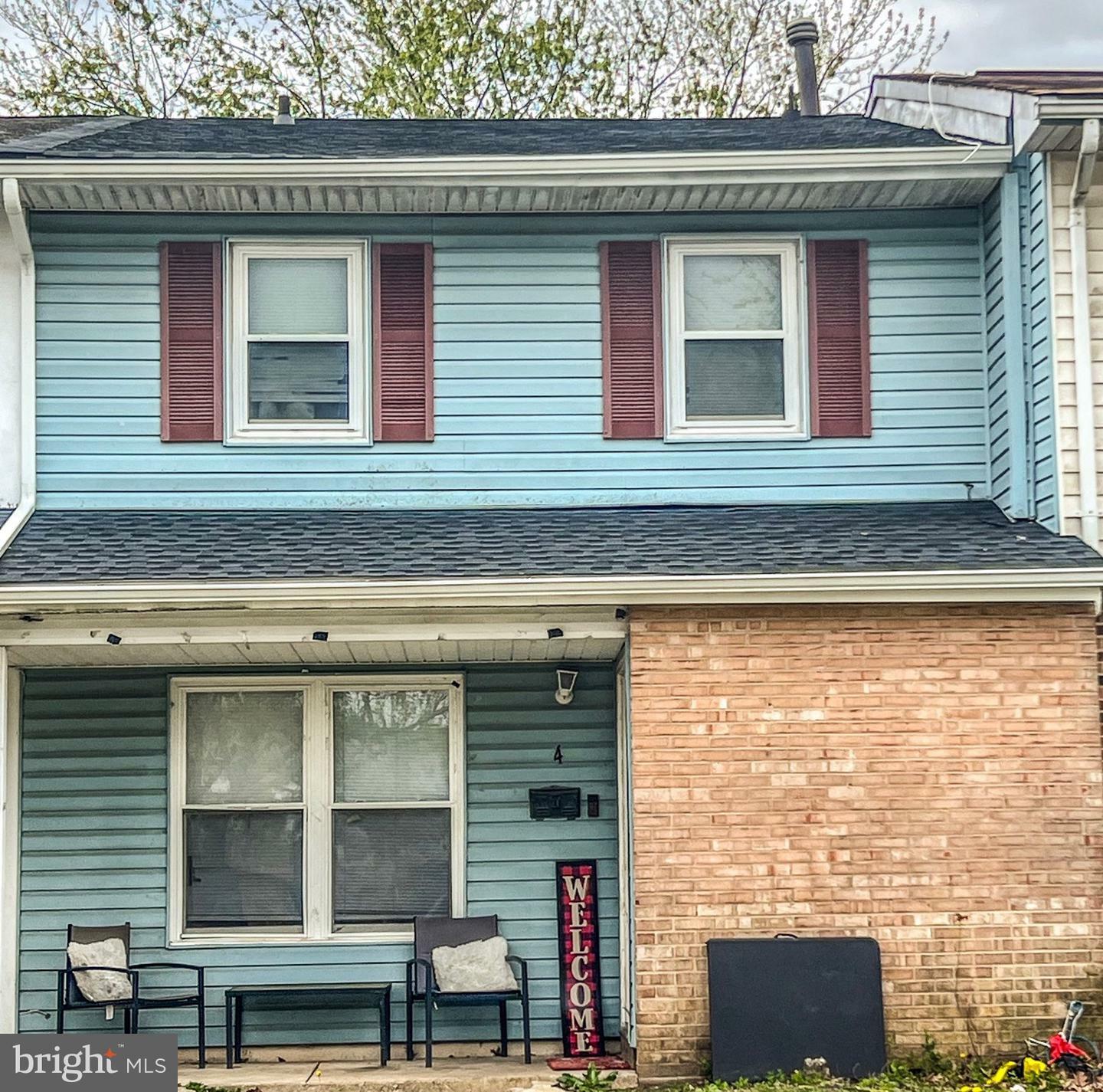 Property Photo: 4 Milstone Court NJ 08081