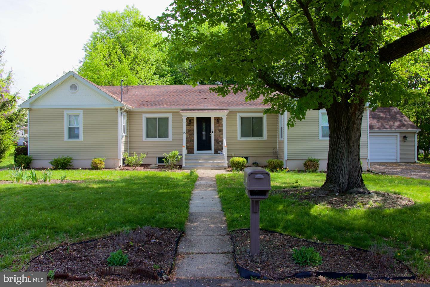 Property Photo: 562 Washington Avenue NJ 08628