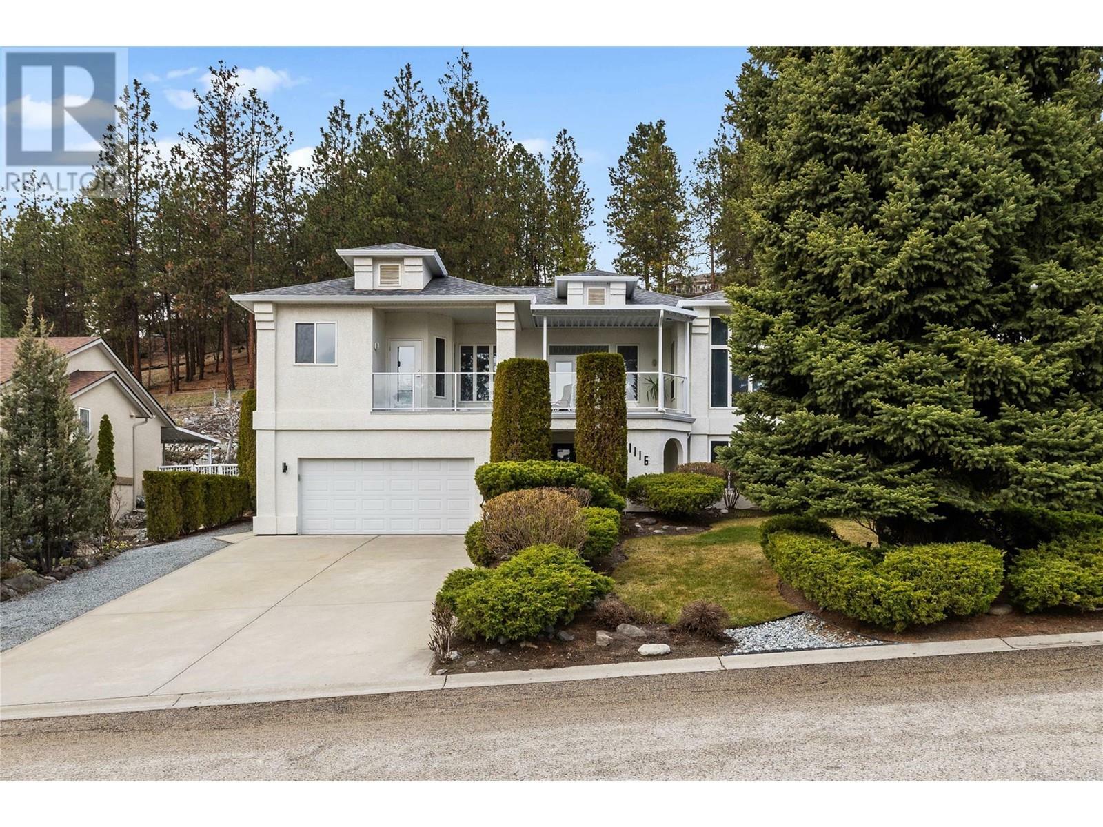 Property Photo: 1116 Caledonia Way BC V1Z 3N7