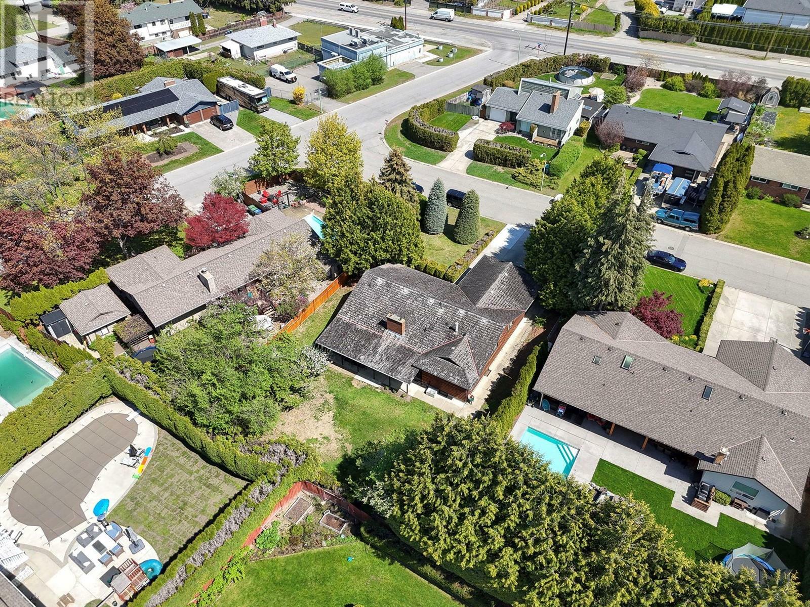 Property Photo: 4354 Edinburgh Court BC V1W 2M4