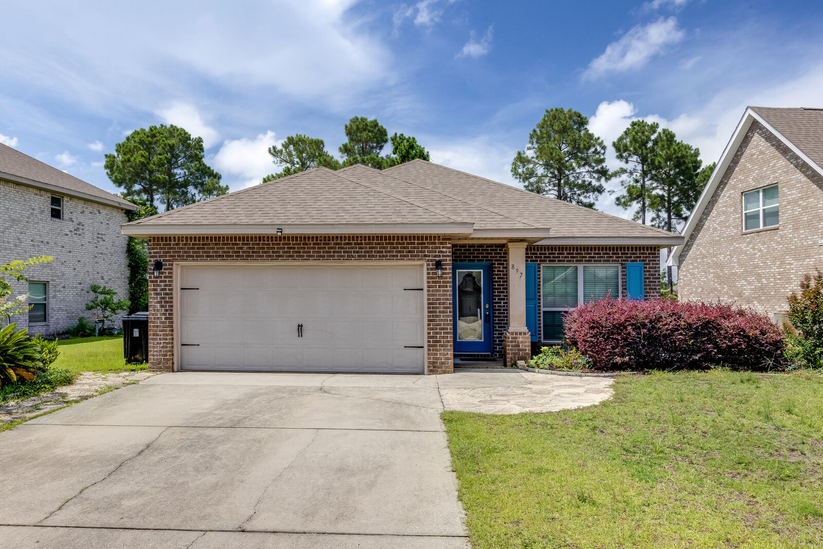Property Photo:  897 Cocobolo Drive  FL 32459 