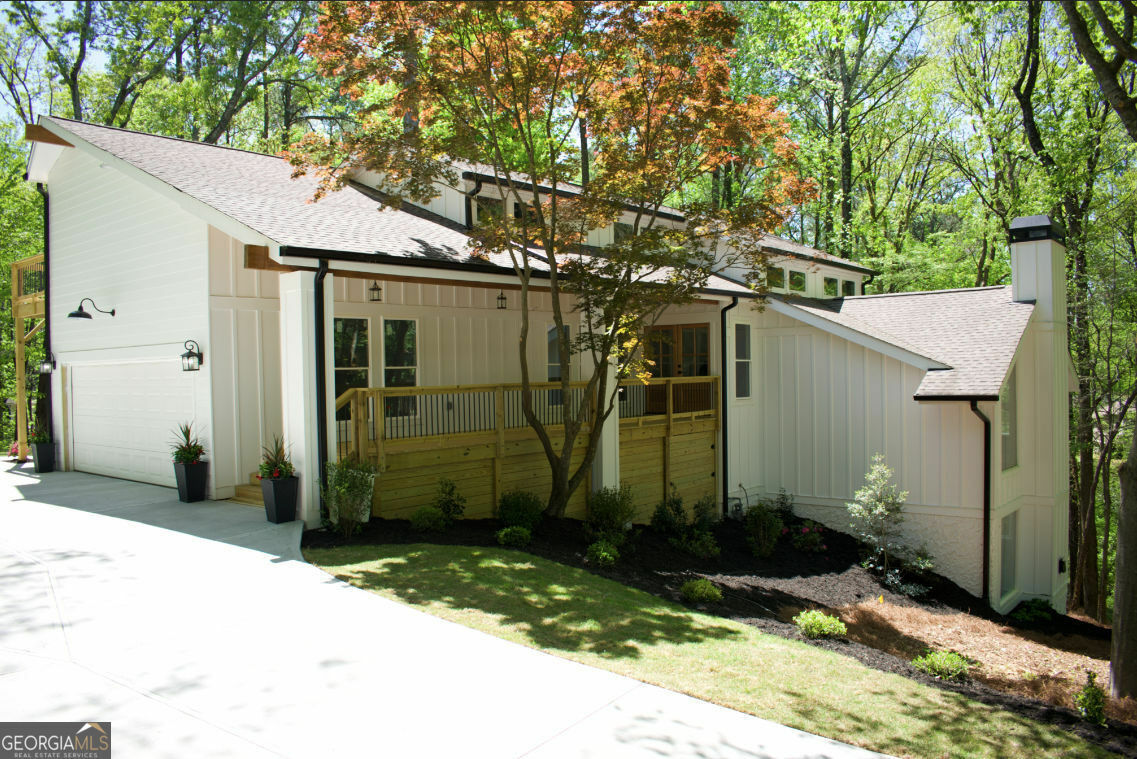 Property Photo: 3820 Fox Creek Court GA 30062