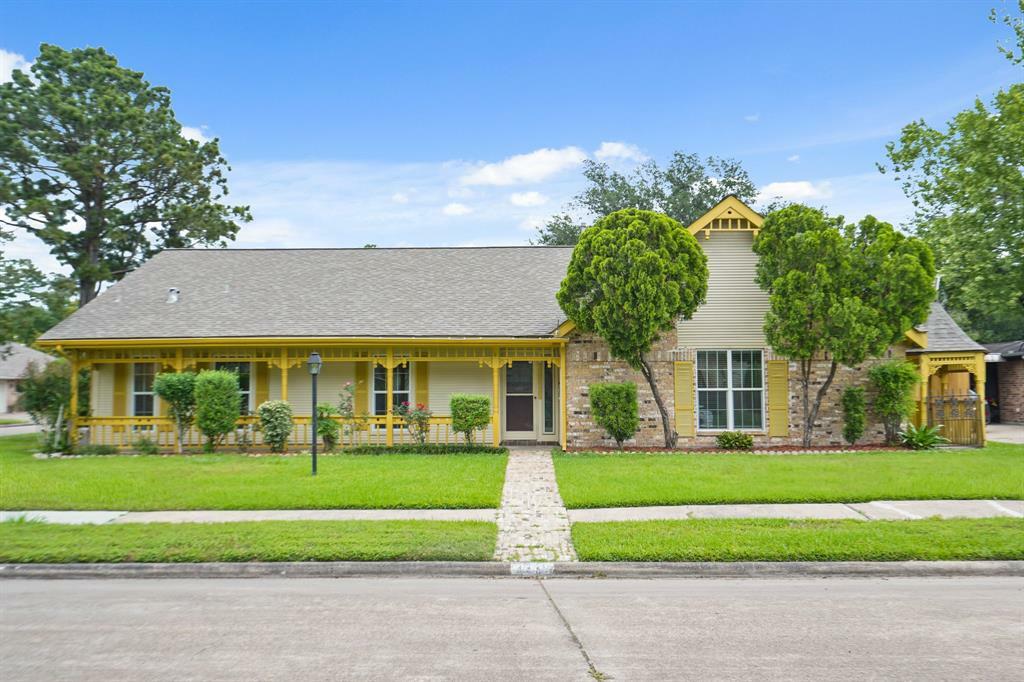 Property Photo: 3935 Salvador Street TX 77504