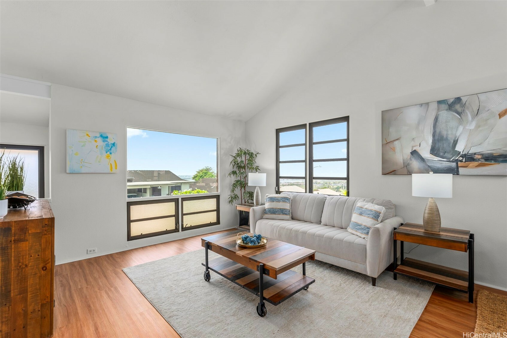 Property Photo:  98-1794 Kupukupu Street  HI 96701 