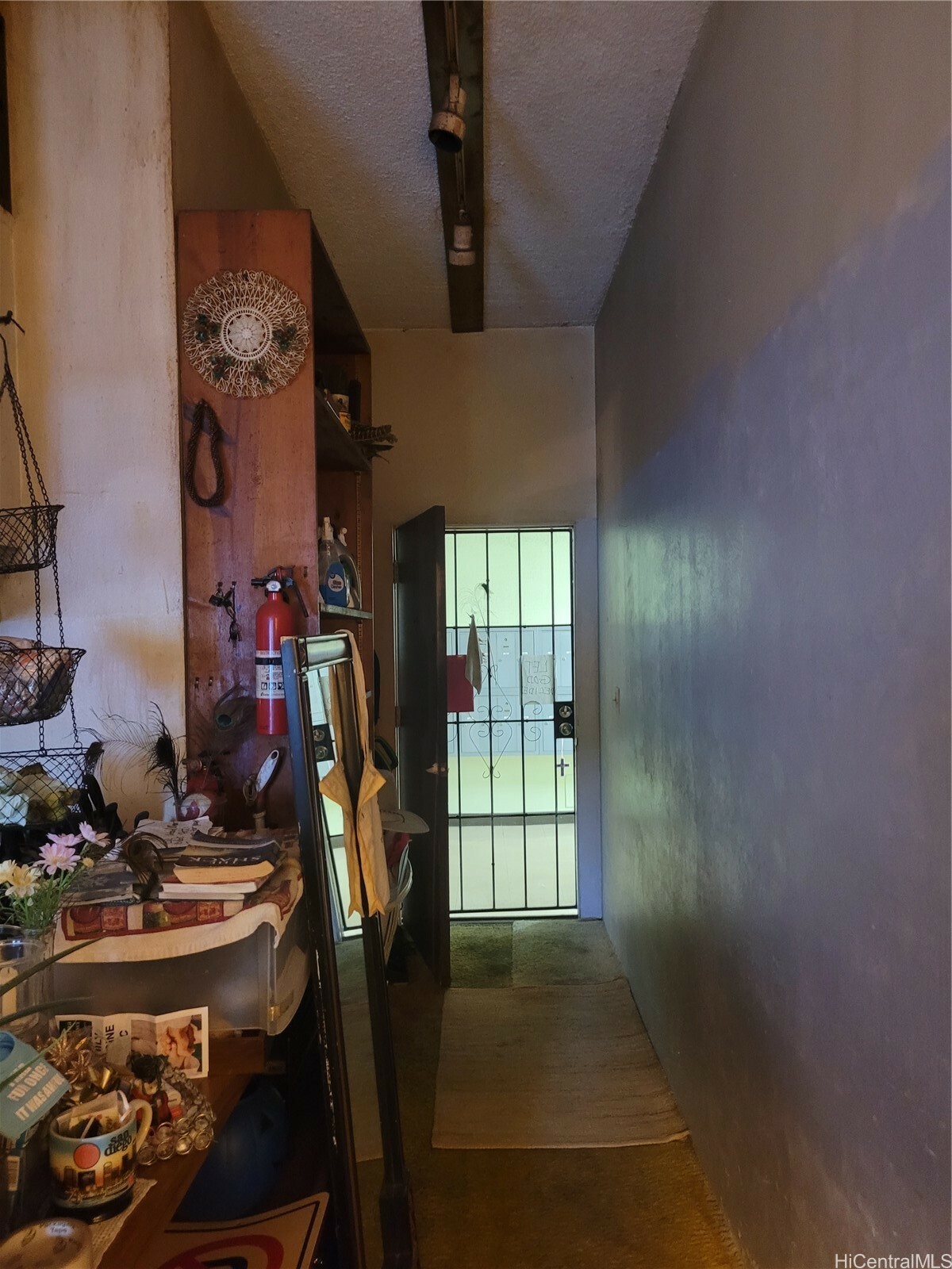 Property Photo: 355 Kalanianaole Avenue 103 HI 96720
