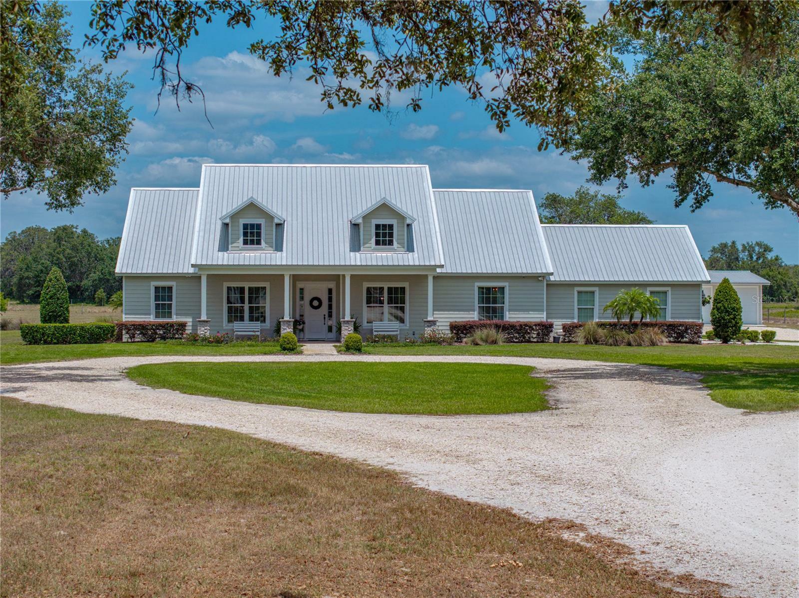 Property Photo: 3805 Mammoth Grove Road FL 33898