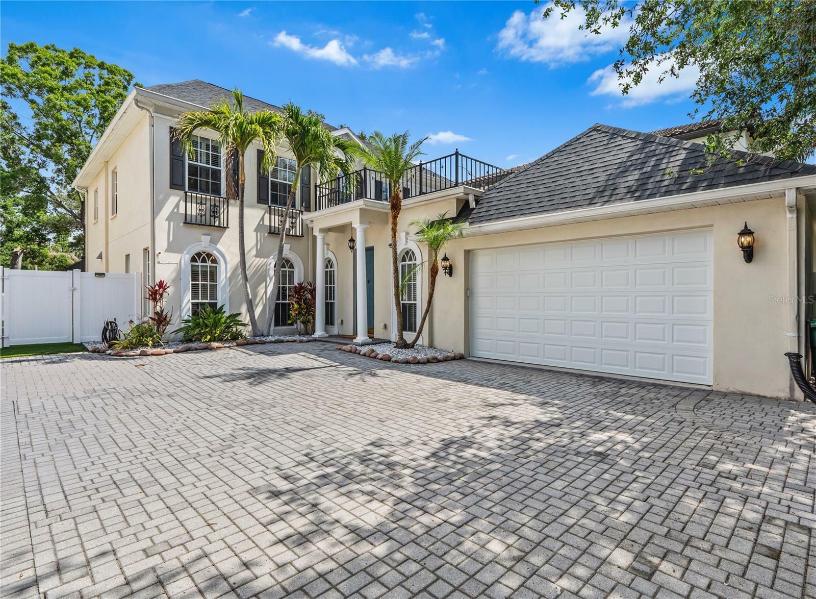 3117 W Knights Avenue  Tampa FL 33611 photo