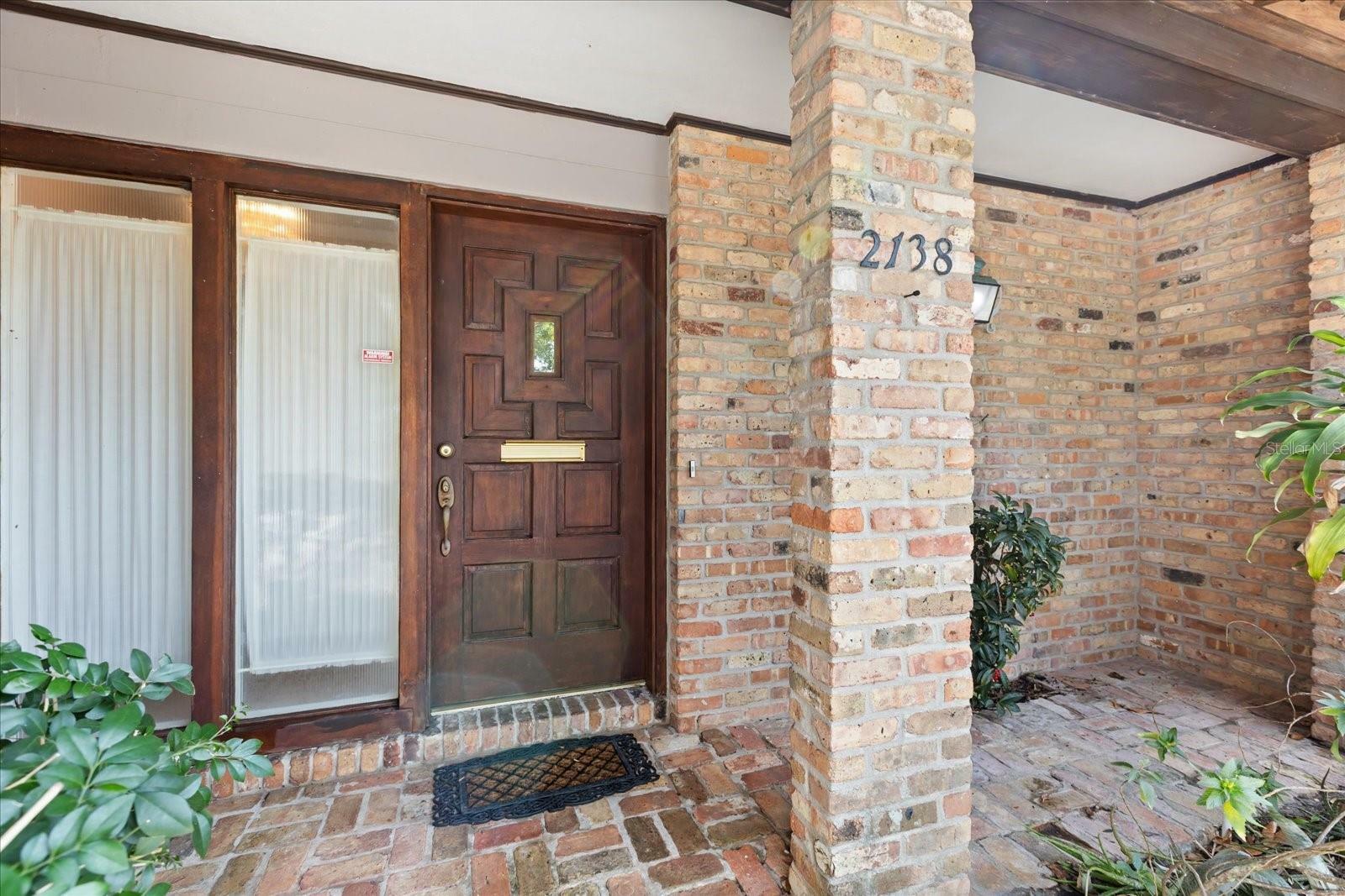 Property Photo: 2138 Whitehall Drive FL 32792