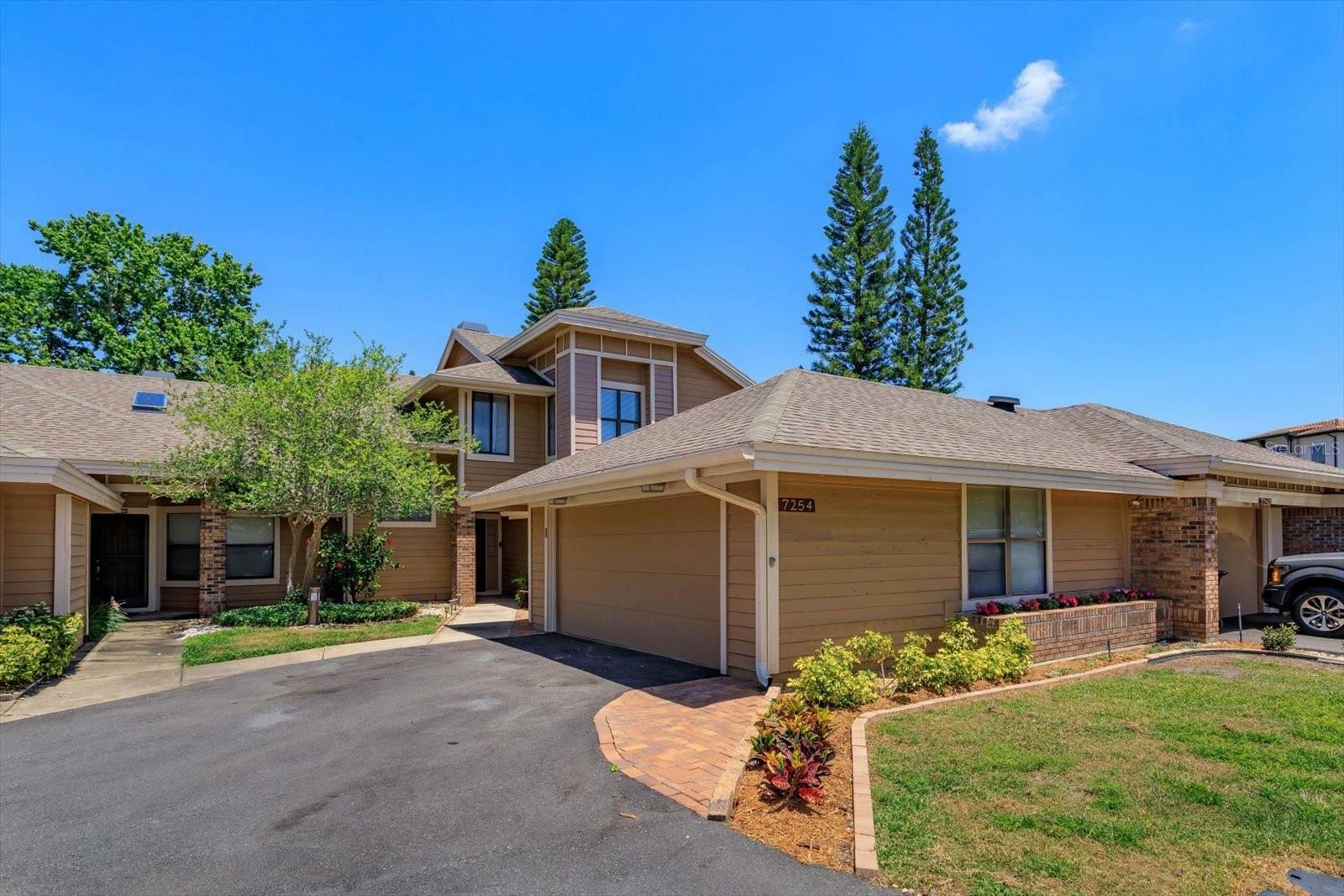 Property Photo: 7254 Della Drive FL 32819