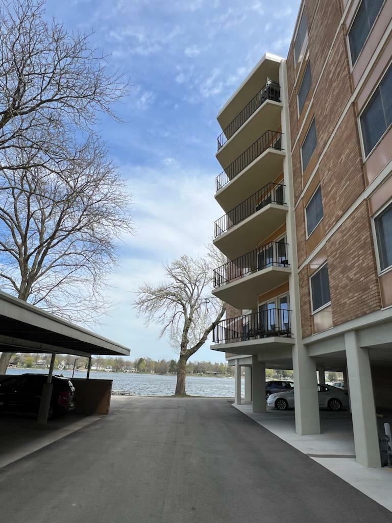 Property Photo: 333 N Lake Rd 507 WI 53066