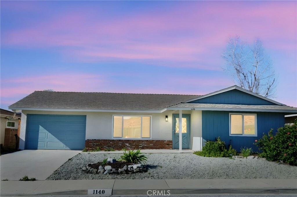 Property Photo:  1140 W Westmont Avenue  CA 92543 