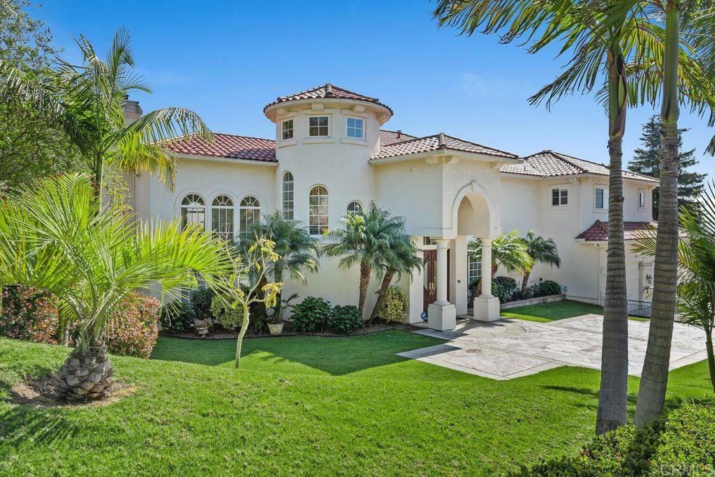 Property Photo: 2535 San Clemente Avenue CA 92084