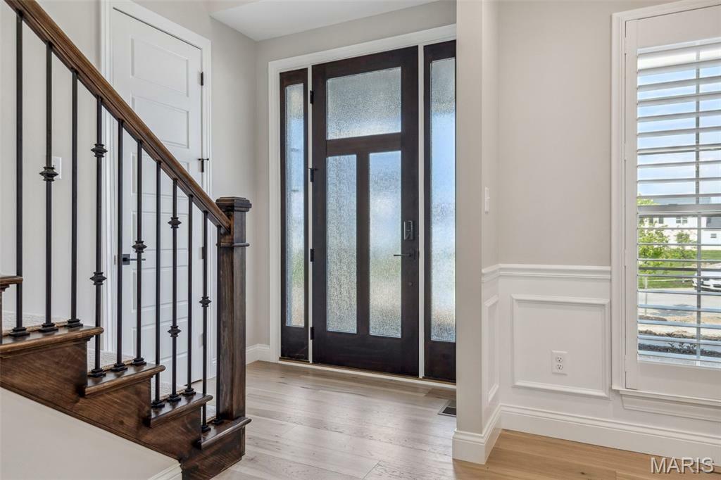 Property Photo: 973 Tara Court MO 63005