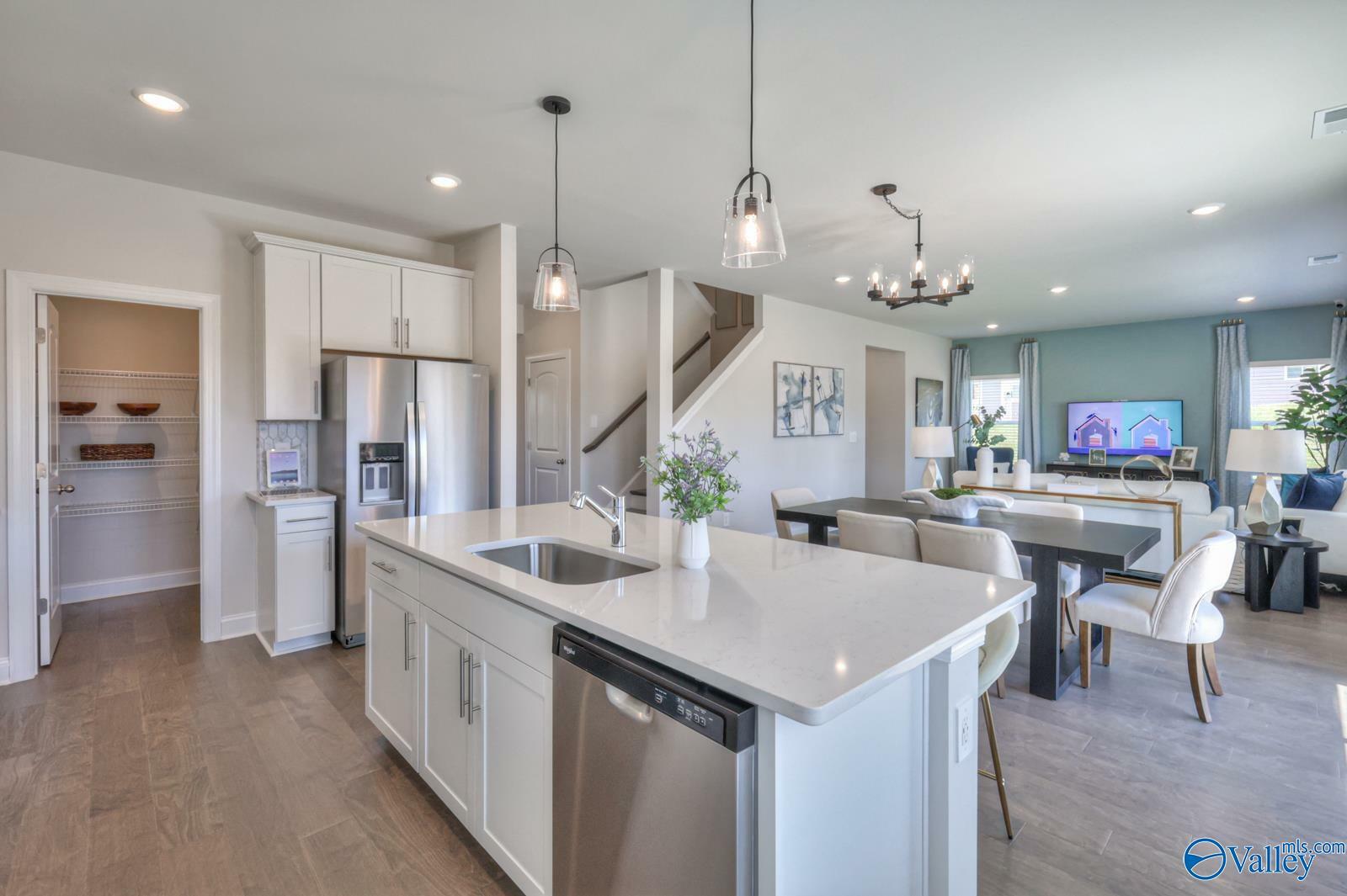 Property Photo: 29340 Satilla Circle AL 35756