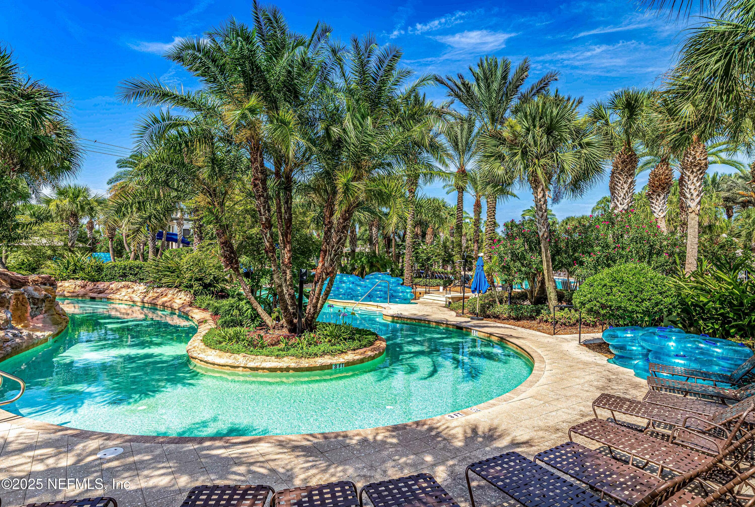 Property Photo: 90 Kenmore Avenue FL 32081