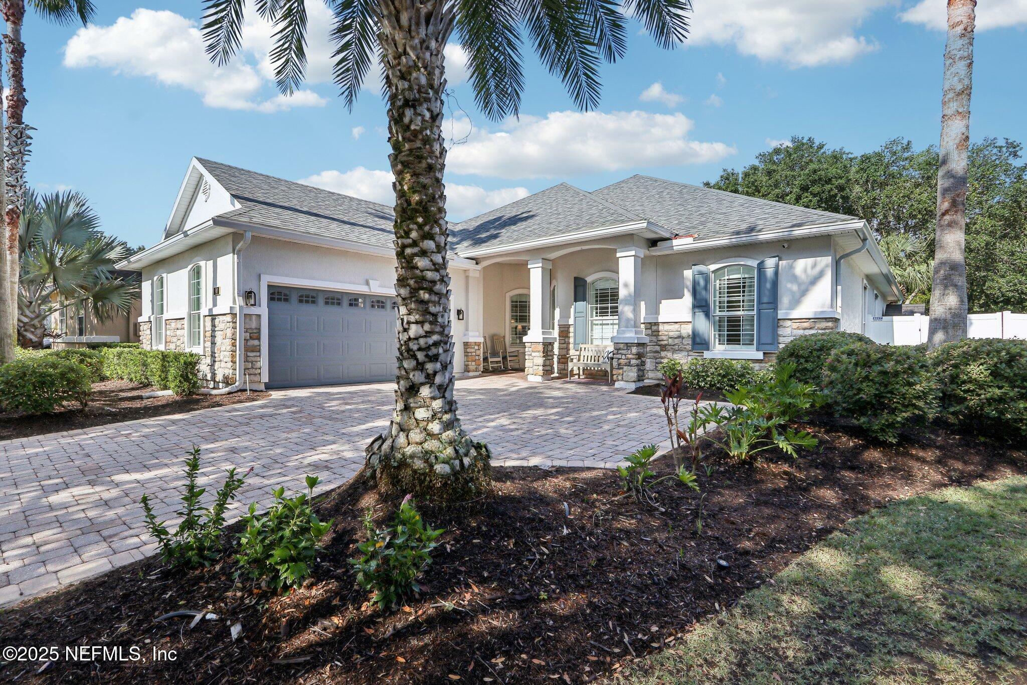 Property Photo: 90 Kenmore Avenue FL 32081