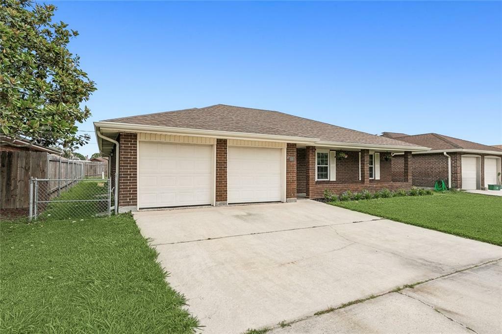 Property Photo: 233 Sugarpine Drive LA 70056