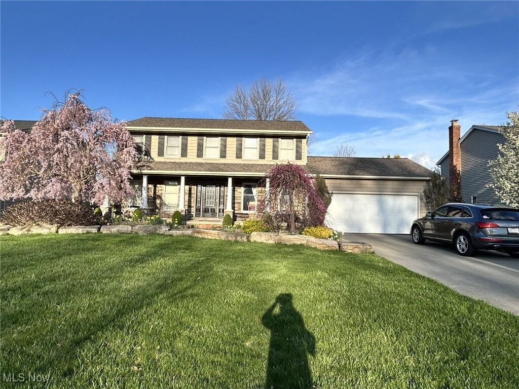 Property Photo: 6809 S Camelot Drive OH 44060