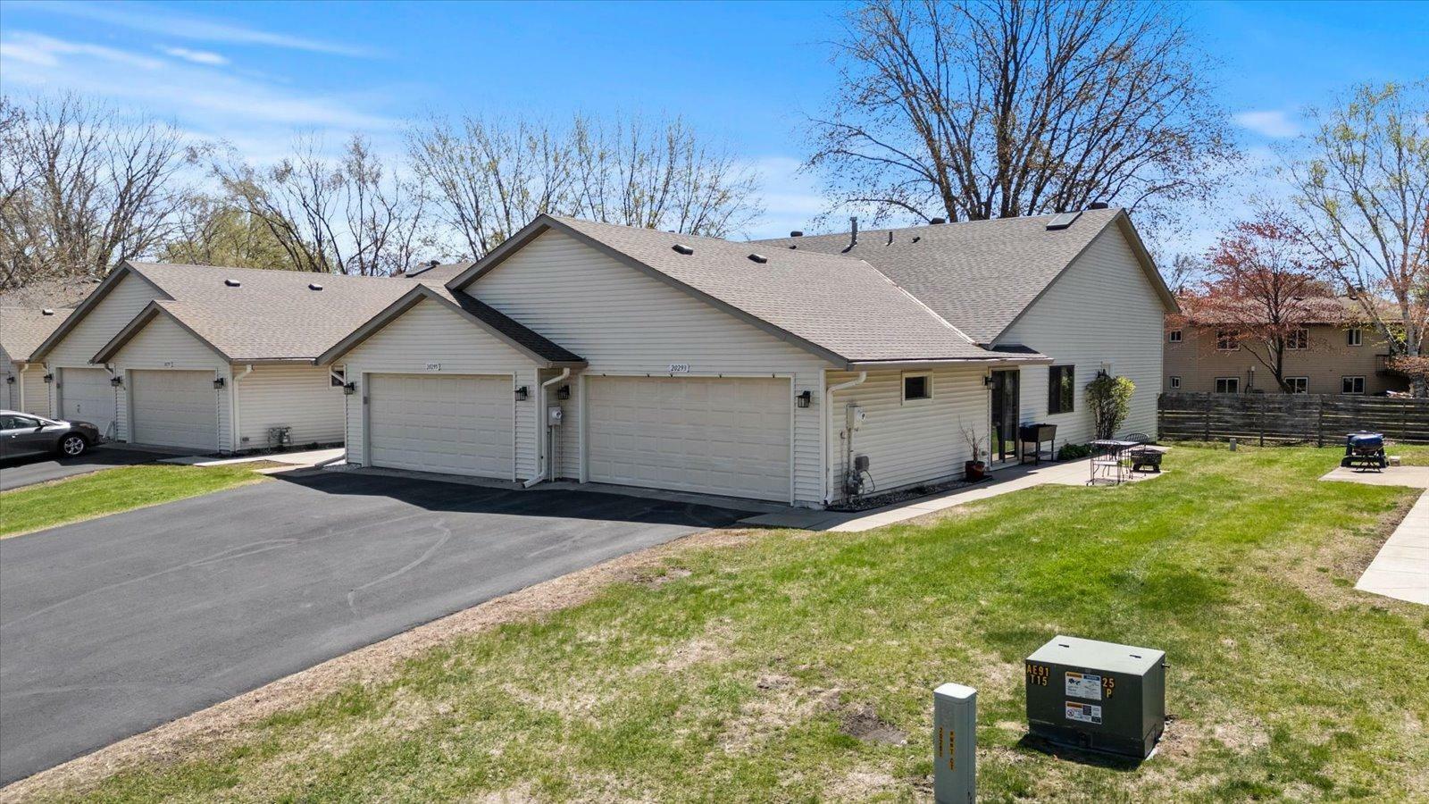 Property Photo: 20293 Hunter Court MN 55044